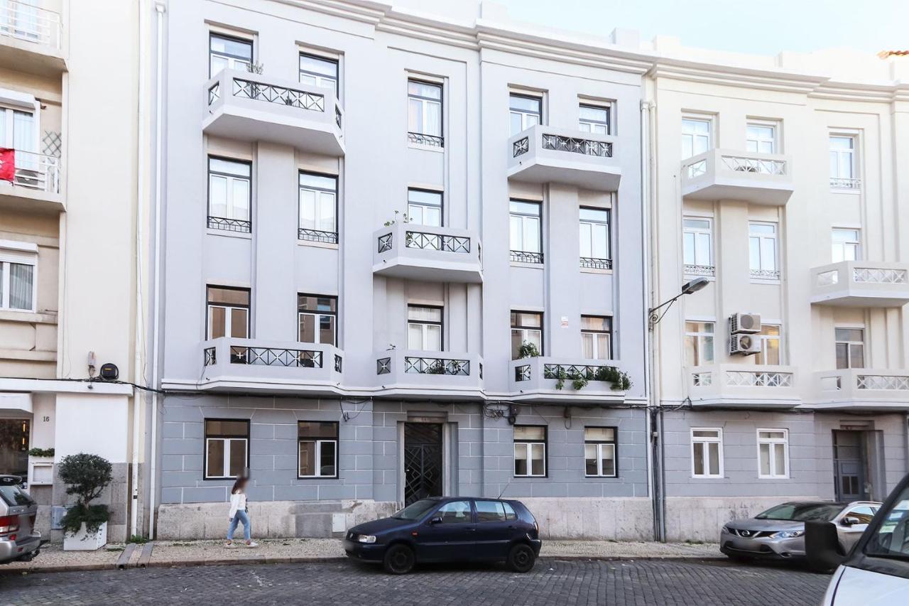 Marques De Pombal Duplex With Terrace By Homing Apartment Lisbon Bagian luar foto