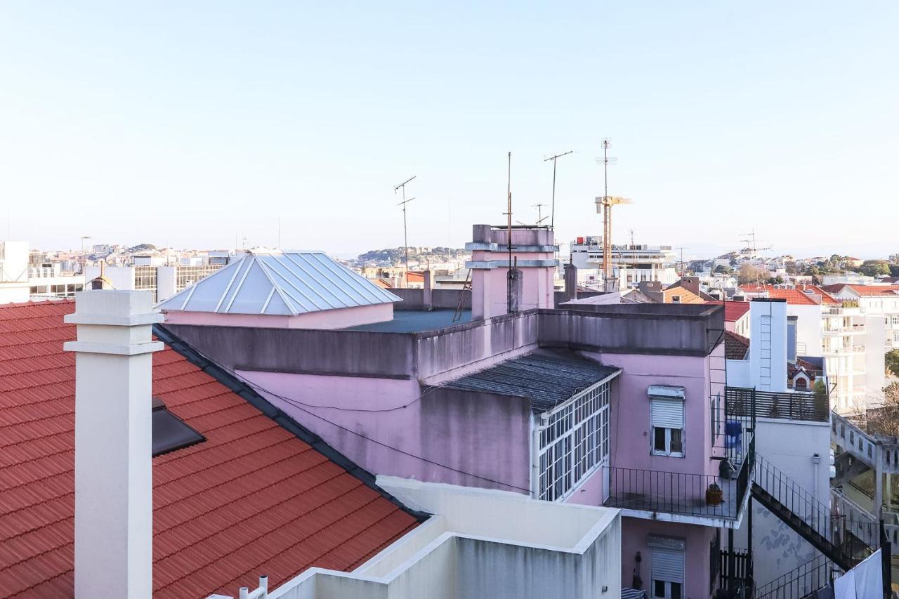 Marques De Pombal Duplex With Terrace By Homing Apartment Lisbon Bagian luar foto