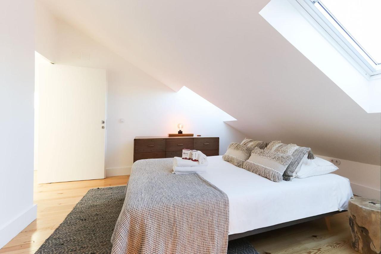 Marques De Pombal Duplex With Terrace By Homing Apartment Lisbon Bagian luar foto